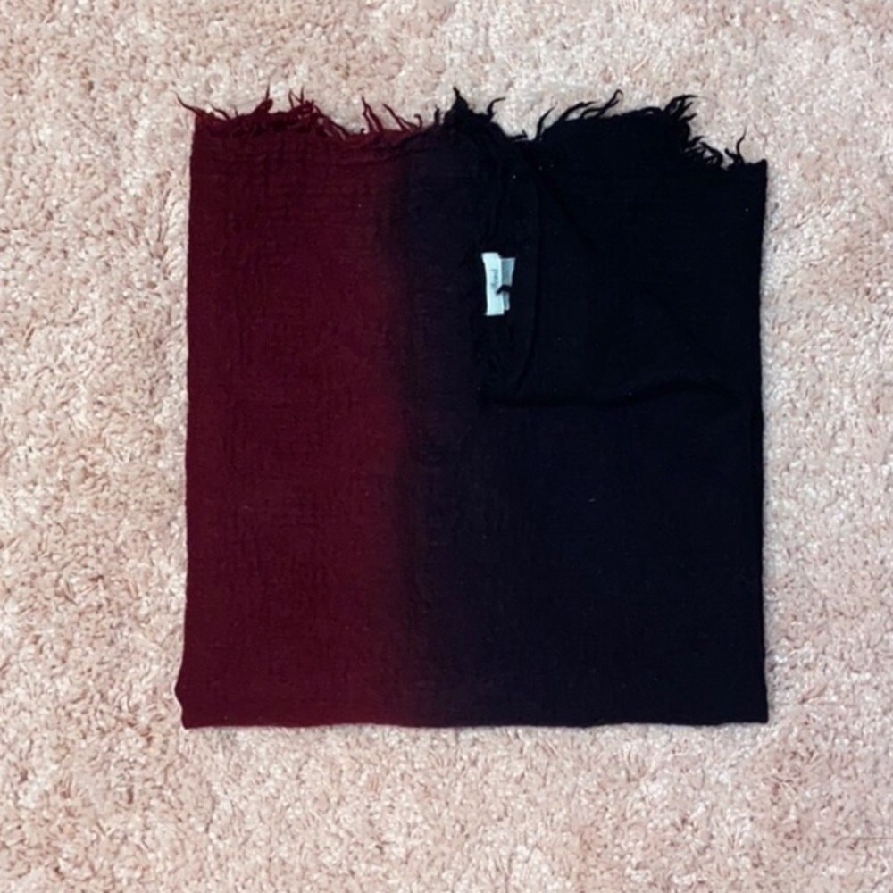 Aritzia Ombré Blanket Scarf